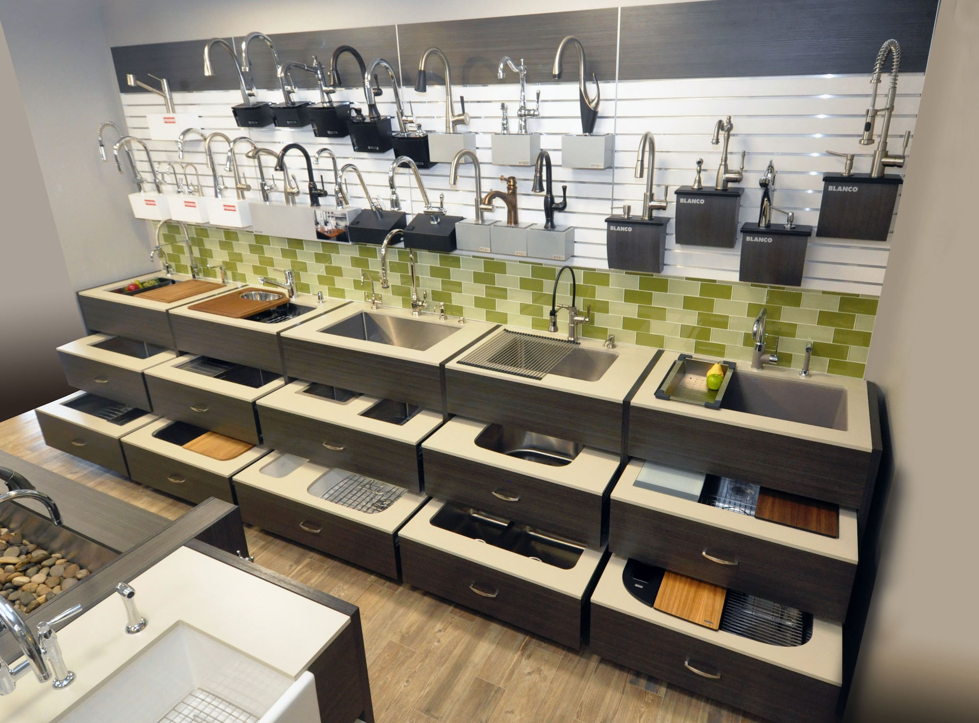 Showroom C L Plumbing Supply Inc The Best Plumbing Supply Store Ever 